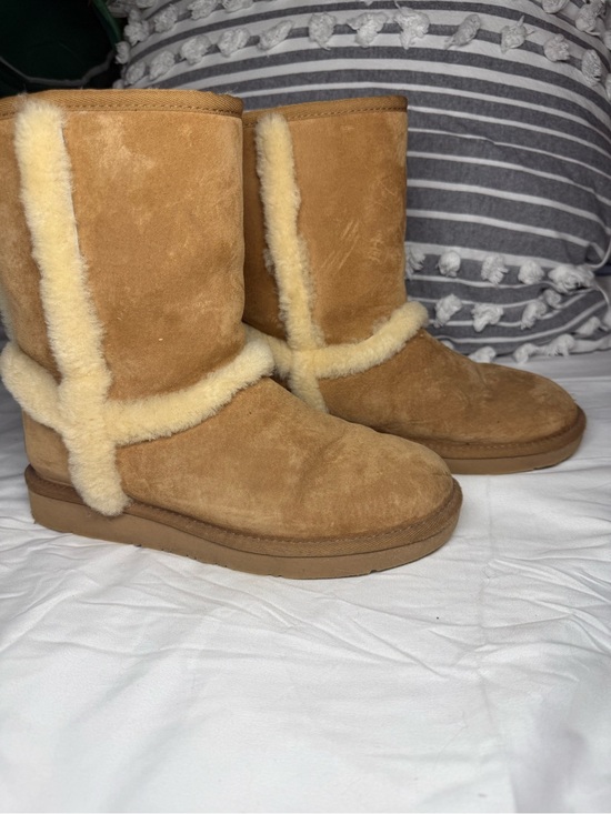 UGG Shoes - Ugg Australia Carter Chestnut Shearling Lined
Boots 1005803 Womens Size 7